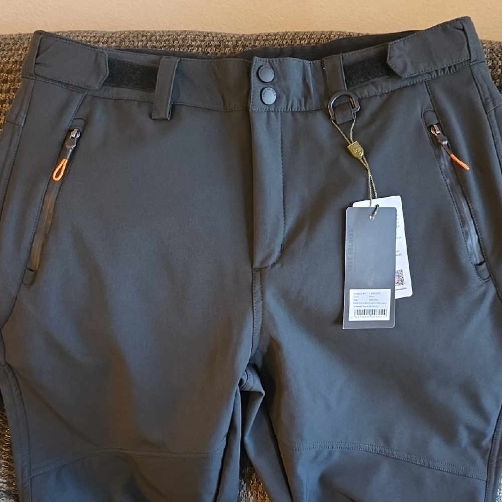 Free Soldier Ski Pants 36x30 Black with Orange Accents